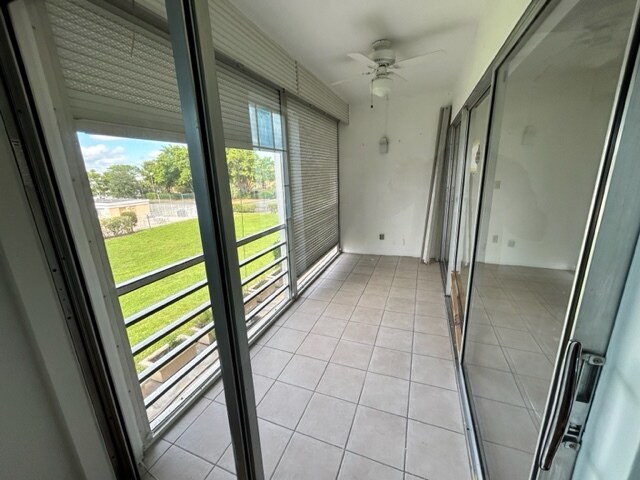 Building Photo - 7981 S French Dr