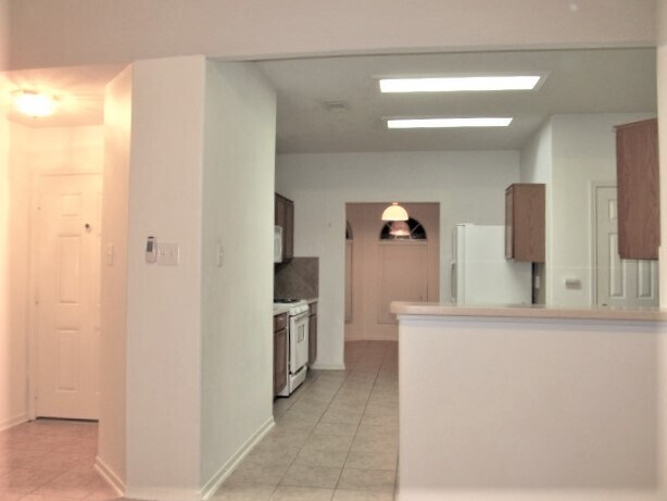 Foto del edificio - 18514 Inwood Elm Cir