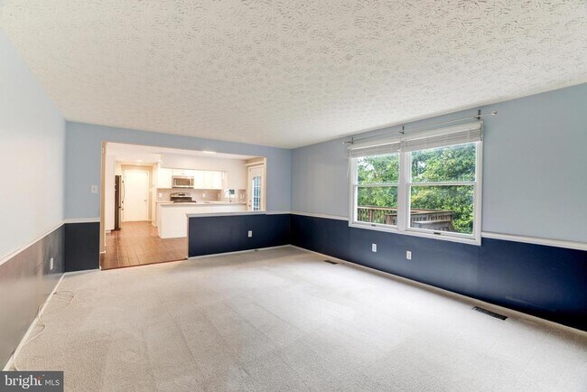 Building Photo - 109 Silverleaf Ct
