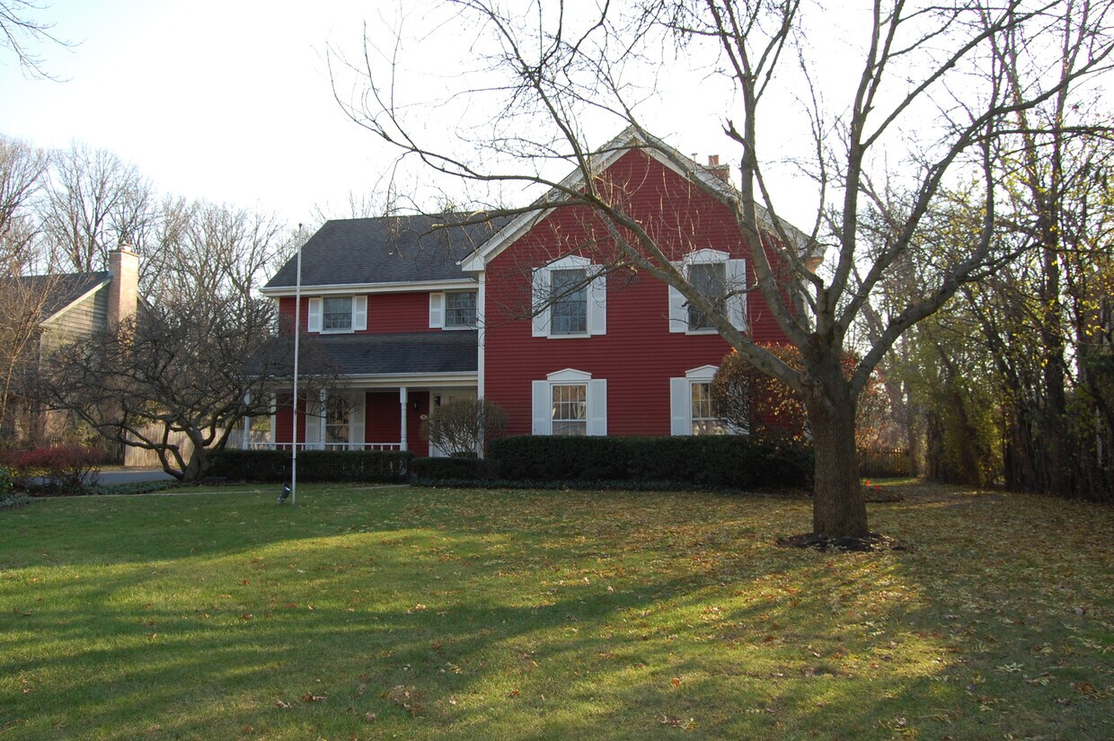 1309 Inverlieth Rd, Lake Forest, IL 60045 House Rental in Lake Forest