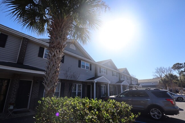 Building Photo - 2 Bed 1.5 Bath in Mepkin Place in West Ashley!