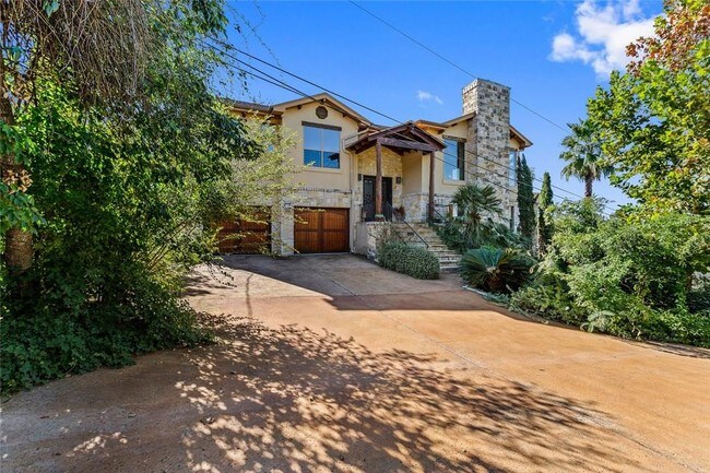Building Photo - 12891 Park Dr