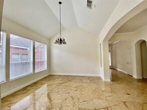 Building Photo - 10323 Stanbrook Dr