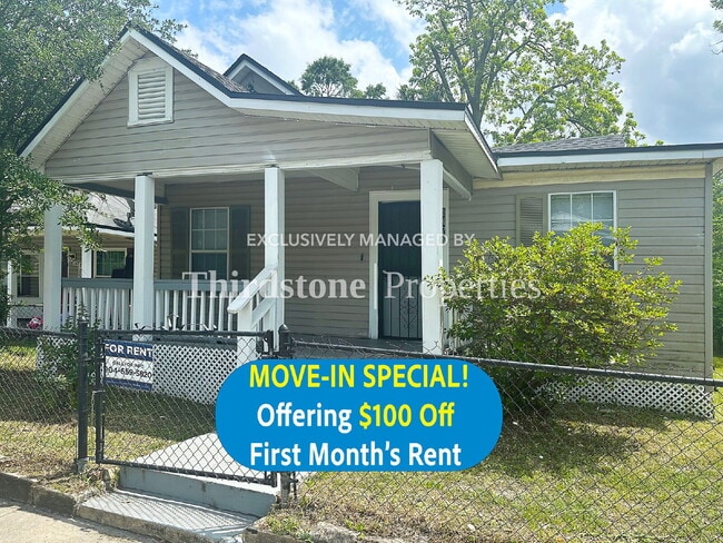 Photo - 1474 Windle St House