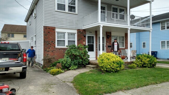 Foto del edificio - 7020 Calvert Ave