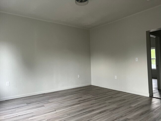 Foto del edificio - 64 New Bridge St