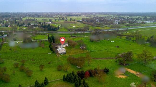 Building Photo - 12707 Leo Ln