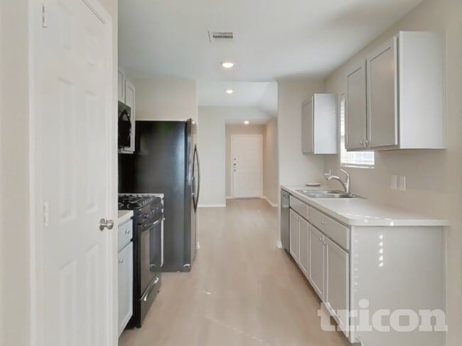 Foto del edificio - 11151 N Lake Mist Ln