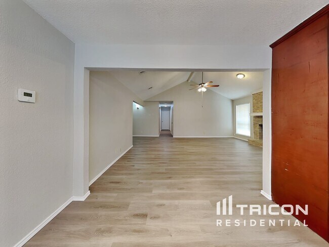 Foto del edificio - 14211 Cradlewood St