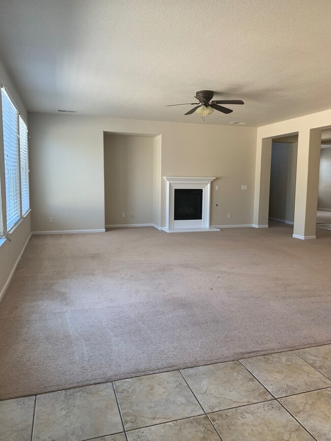 Building Photo - 1205 Imperial Lily Dr