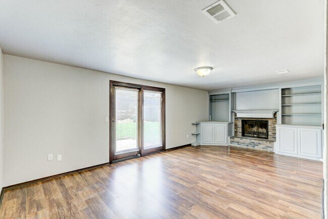 Foto del edificio - 974 Castlebury Mansion