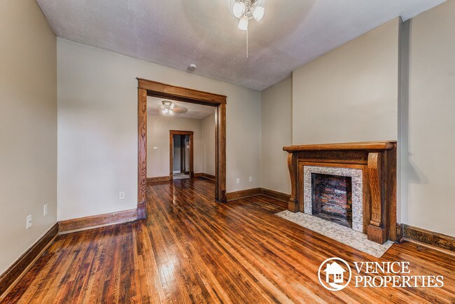 Foto del edificio - 2168 Summit St