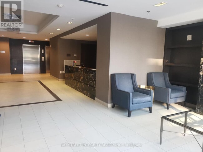 Building Photo - 5001-5001 Corporate Dr