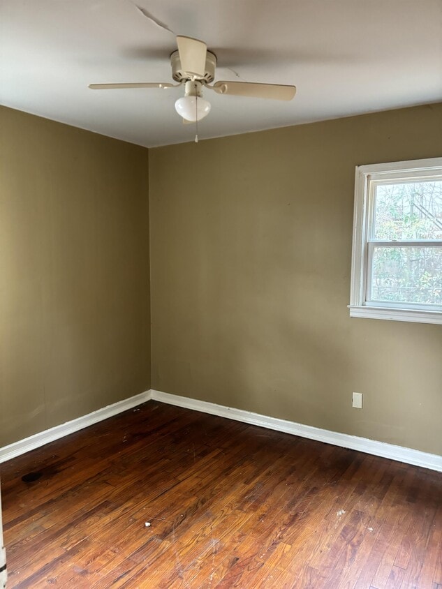Building Photo - 1209 Teche Ave