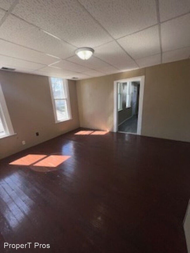 Foto del edificio - 5 br, 2 bath House - 1100 North 3rd Avenue