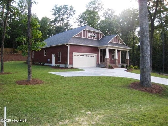 Building Photo - 165 Devon Cir
