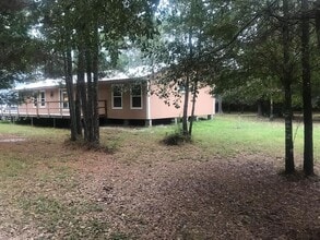 Building Photo - 2411 County Rd 2235