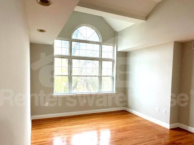 Building Photo - 6813 Bellona Ave