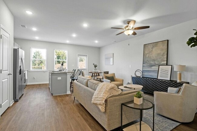 Foto del edificio - 513 Kirkland Rd