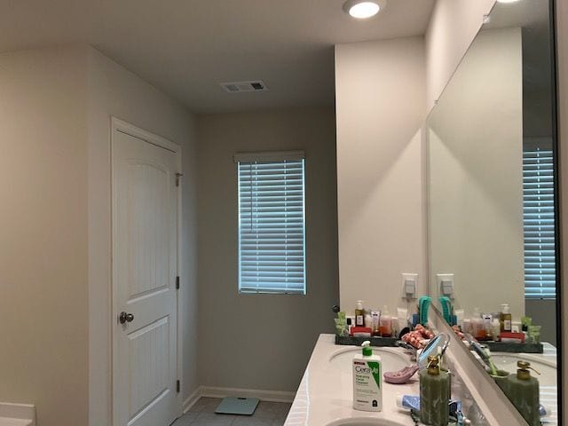 Foto principal - 2213 Blue Monarch Dr