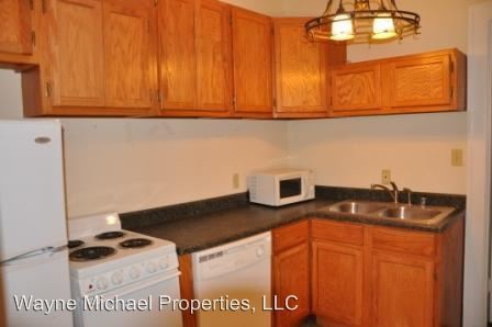 Foto principal - 858 S Broadway