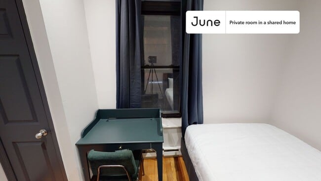 Building Photo - Room in Shared 3 bed/1 bath home