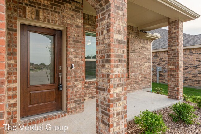 Building Photo - 3 br, 2 bath House - 1009 Mesquite Ln