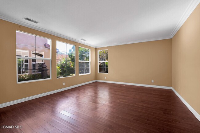 Foto del edificio - 3194 Sunset Hills Blvd