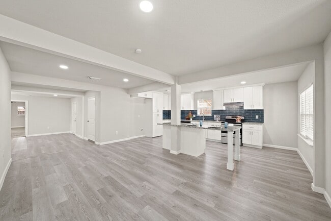 Foto del edificio - 2106 N Galveston Ave