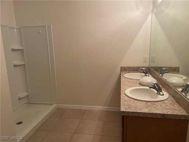 Building Photo - 18061 Bass Lake Ct