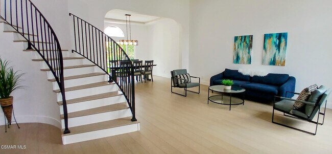 Foto del edificio - 748 Azure Hills Dr