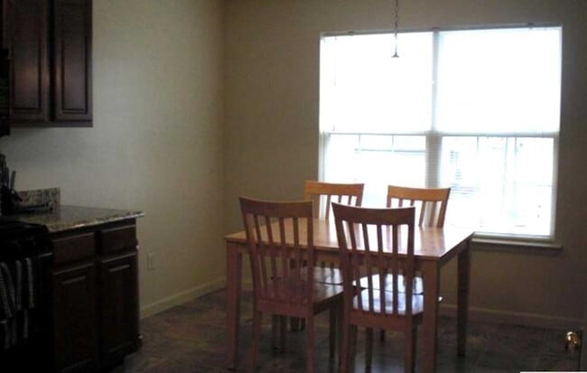 Building Photo - 269 Thrush Drive