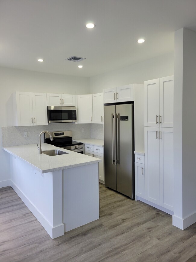 Foto del edificio - 4140 SW 18th St