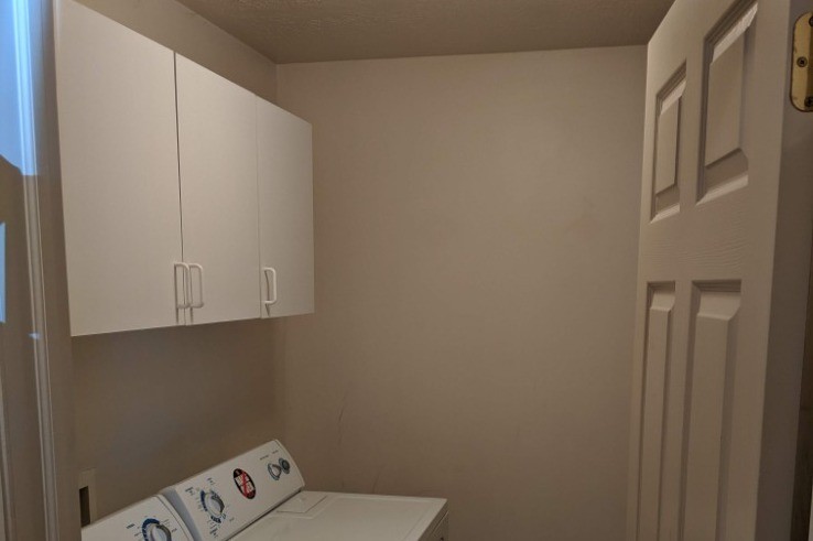 laundry - 595 S Main St