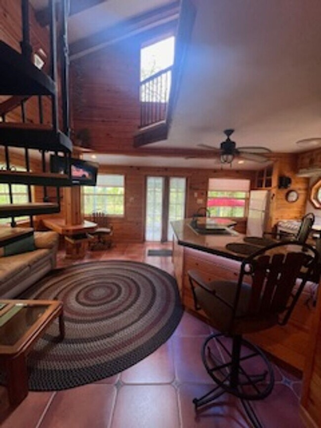 Building Photo - Cozy ADU Rental with Scenic Views & Privat...