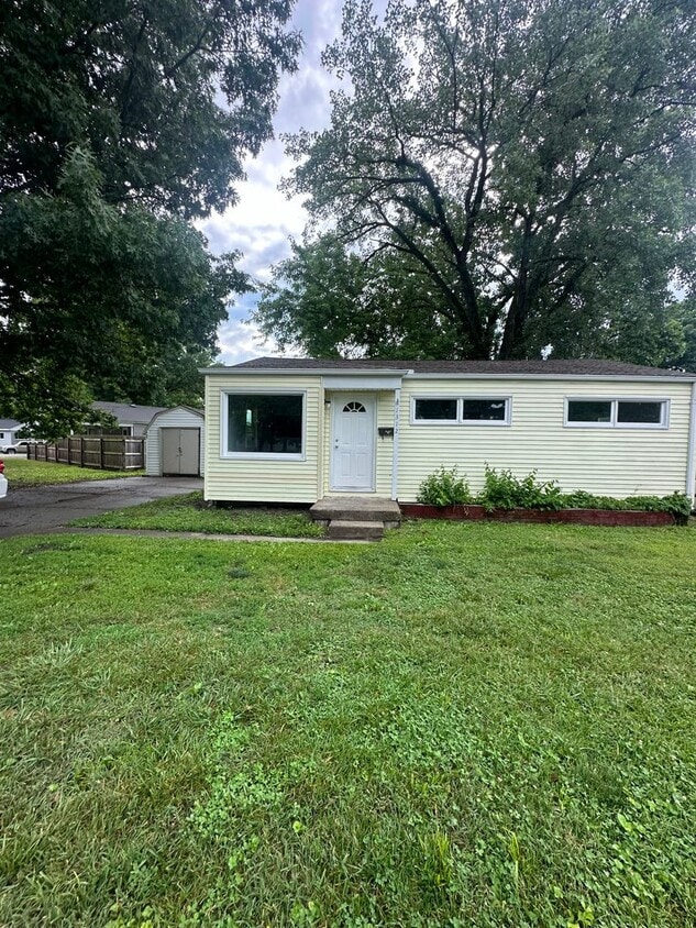 Photo - 1312 University Boulevard