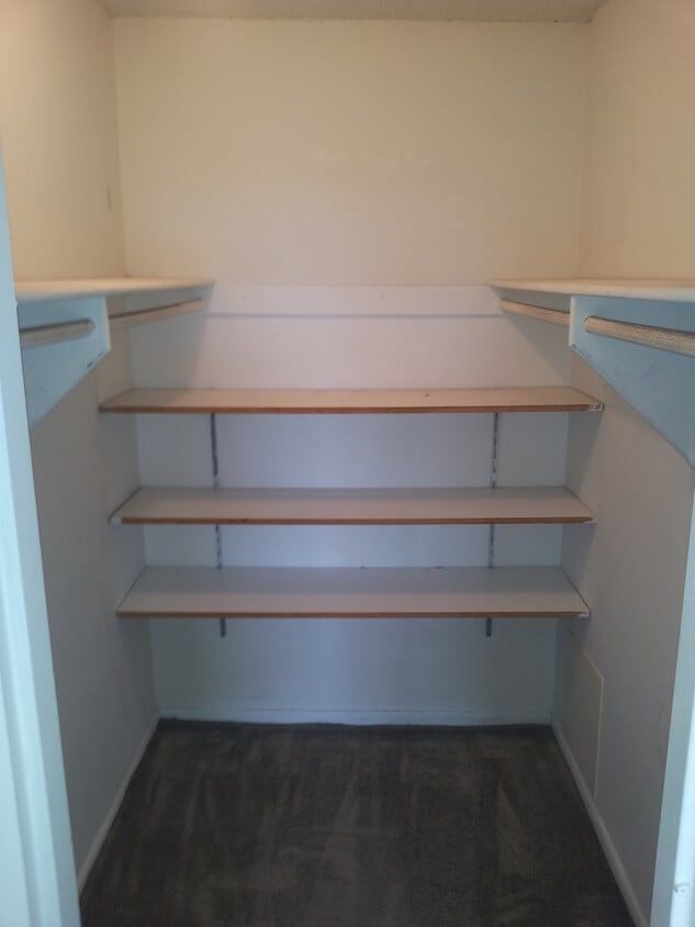 Walk in closet - 2500 N. Vandorn St.,