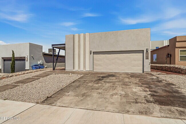Building Photo - 125 Via Rojas Dr