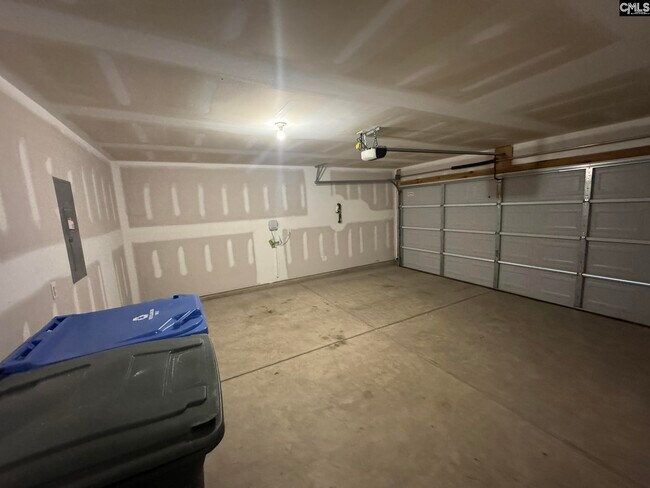 Foto del edificio - 417 Eclipse Ln