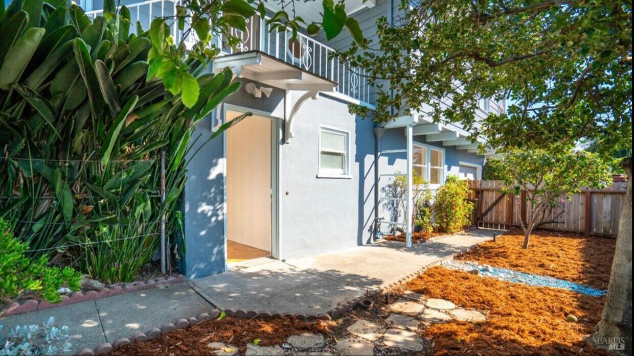 Entrance to Unit - 235 Belle Ave