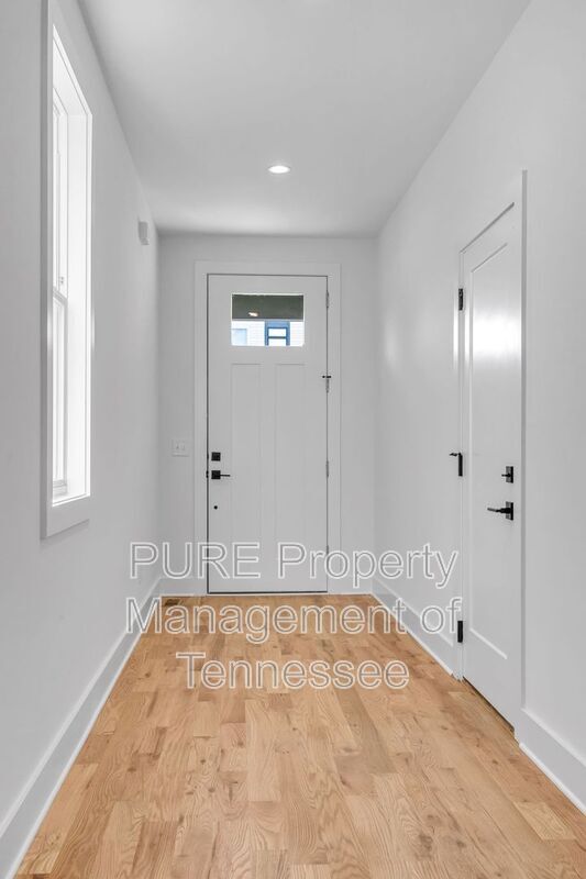 Building Photo - 608 Vernon Ave