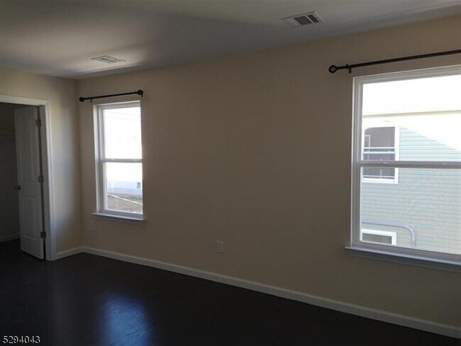 Foto del edificio - 163-165 3rd Ave