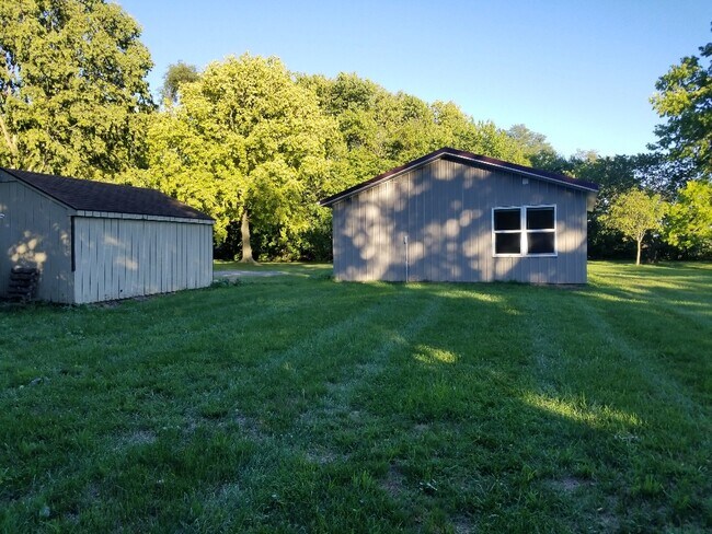 Foto del edificio - 4316 Caledonia Avon Rd
