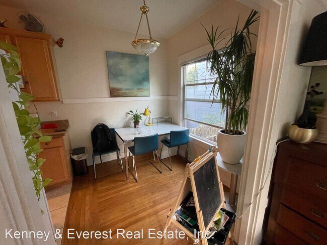 Foto del edificio - 1 br, 1 bath House - 7 Whitney