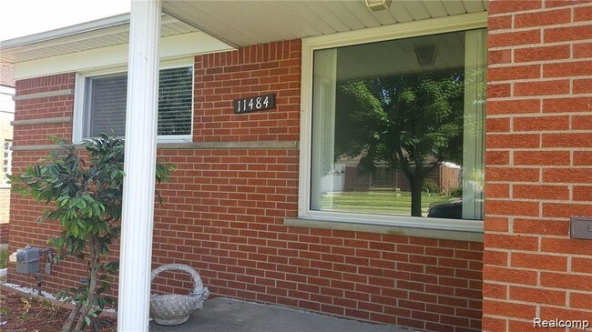 Building Photo - 11484 Applewood Dr