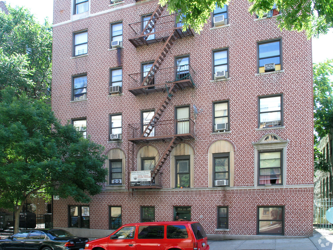 Building Photo - 1874-1876 Loring Pl