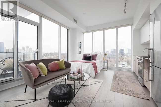 Photo du bâtiment - 251 Jarvis St