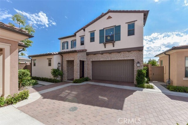 Building Photo - 92 Quill