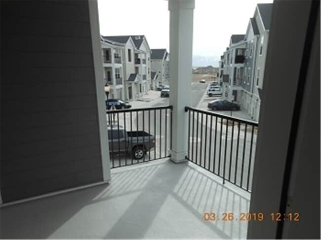 Building Photo - 4192 W McKellen Dr