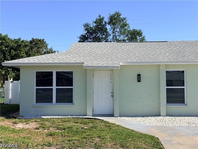 Building Photo - 323 SW 17th St